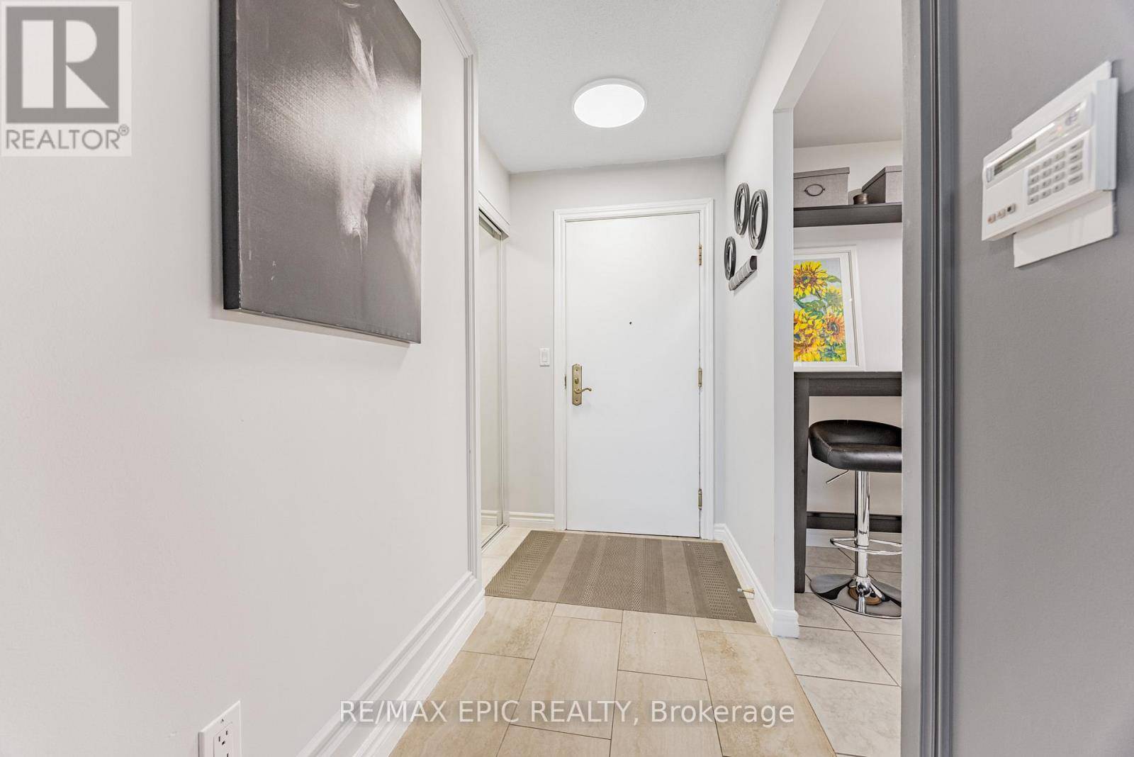 Toronto (willowdale East), ON M2N6X5,18 Sommerset WAY #2512