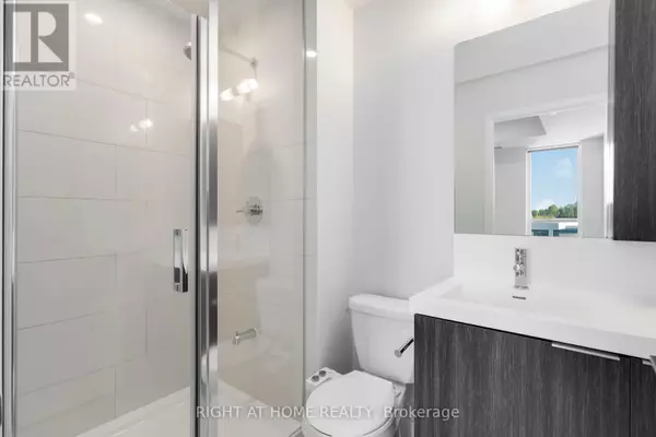 Toronto (regent Park), ON M5A0R2,34 Tubman AVE #804