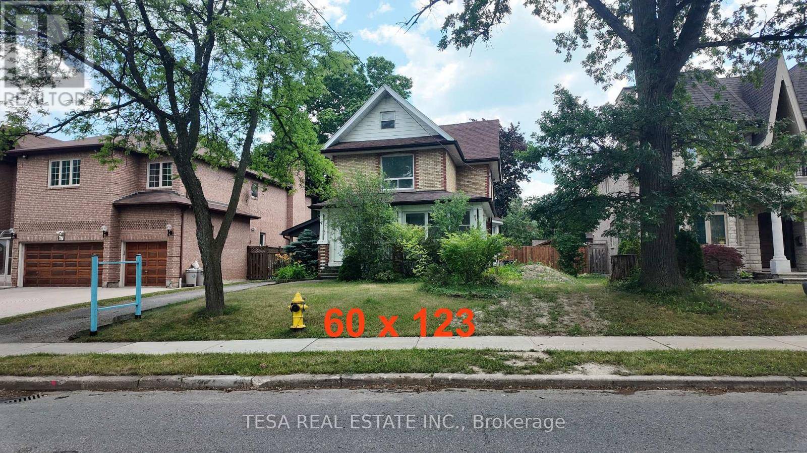 Toronto (newtonbrook East), ON M2M2L4,65 CENTRE AVENUE