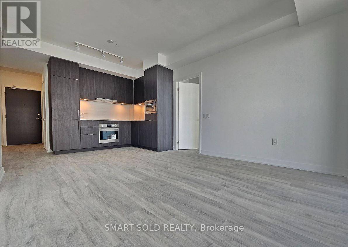 Toronto (newtonbrook East), ON M2M0C1,7 Golden Lion HTS #N2907