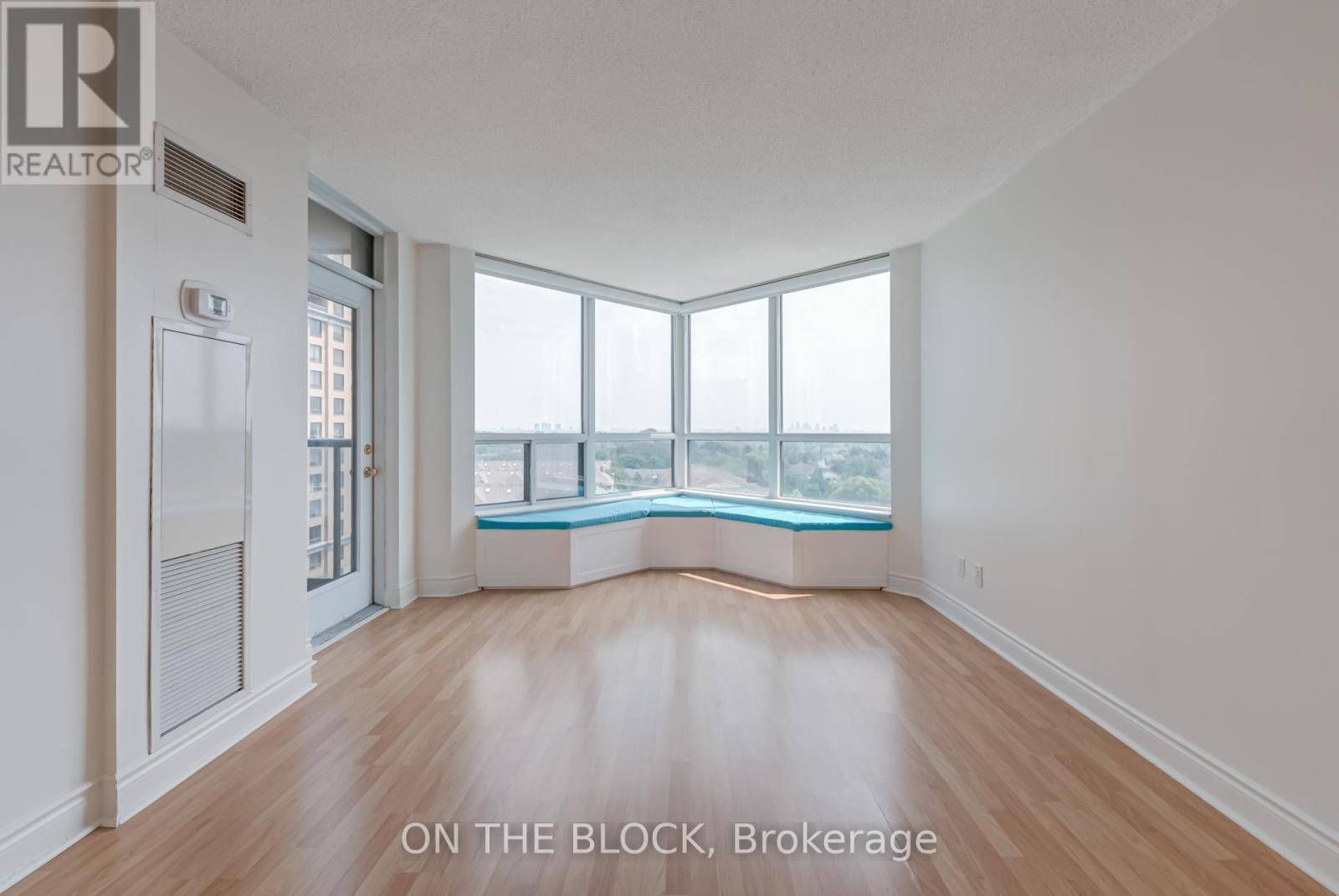 Toronto (willowdale East), ON M2N7L4,10 Northtown WAY #914