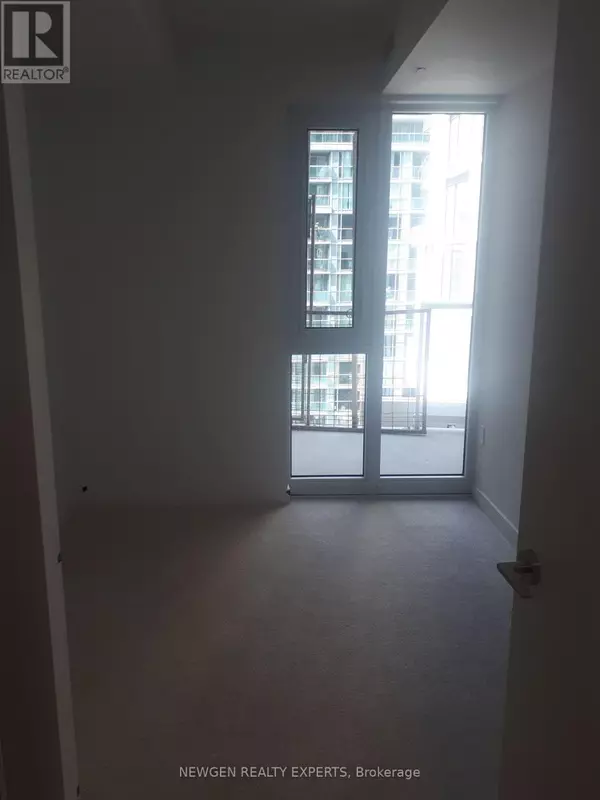 Toronto (kensington-chinatown), ON M5T1T4,230 Simcoe ST #731