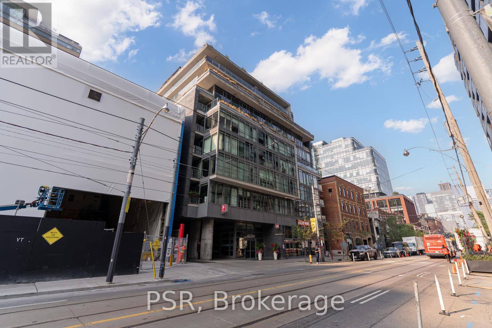 Toronto (waterfront Communities), ON M5V0H6,650 King ST West #909