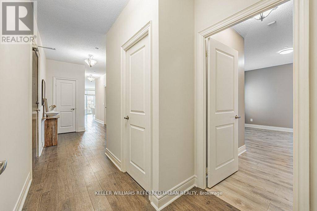 Toronto (clanton Park), ON M3H0B2,701 Sheppard AVE #116