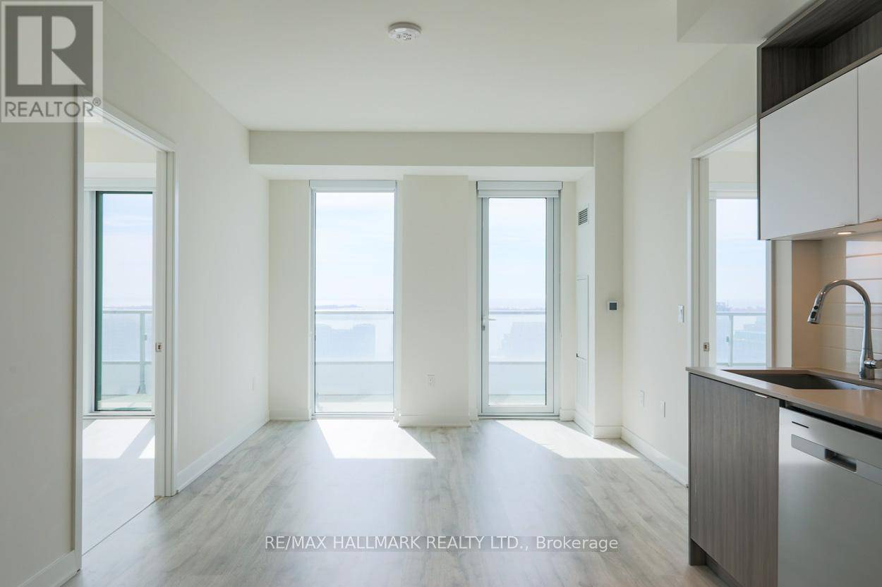 Toronto (waterfront Communities), ON M5A0X6,70 Princess ST #2408