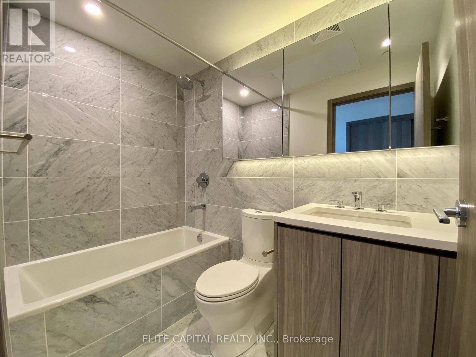 Toronto (bayview Village), ON M5V0H1,85 McMahon DR #1710