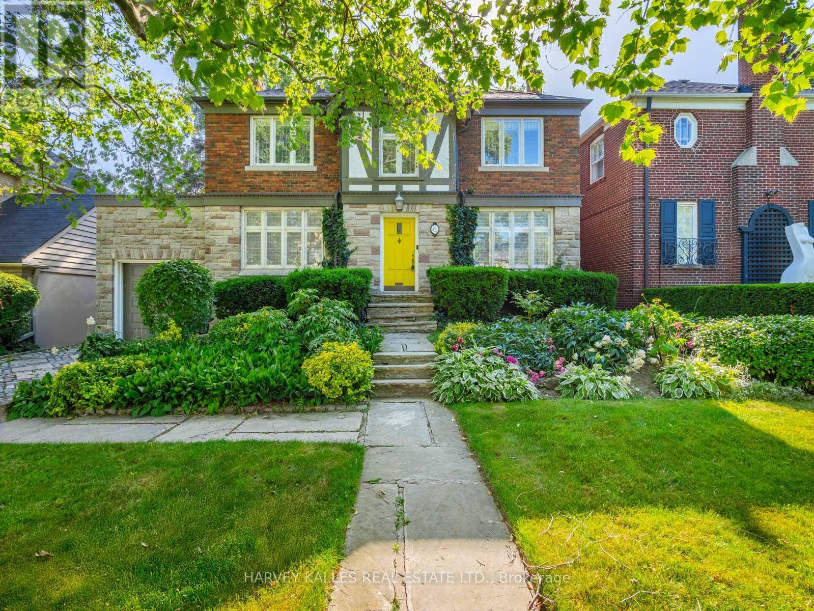 Toronto (forest Hill North), ON M6C3J7,6 GLENARDEN ROAD