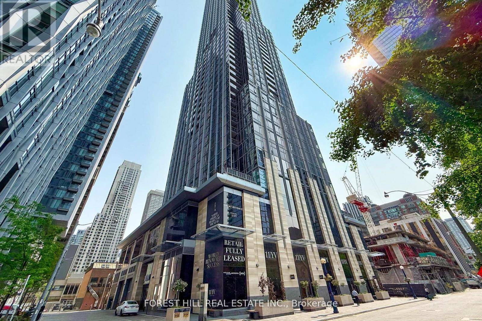 11 Yorkville AVE #3703, Toronto (annex), ON M4W1L2
