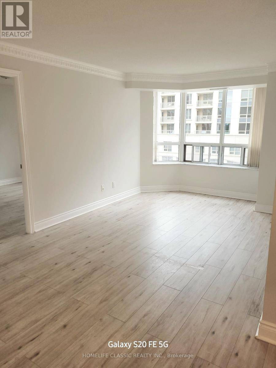 Toronto (willowdale West), ON M2N6X4,5418 Yonge ST #616
