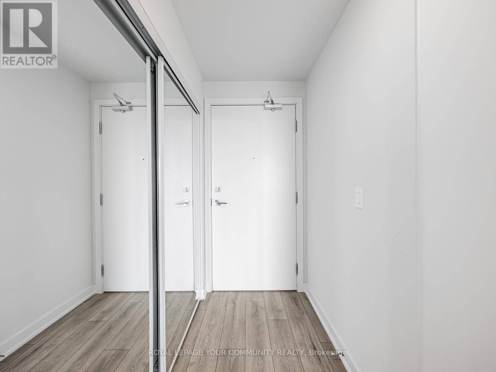Toronto (willowdale West), ON M2N0L7,15 Ellerslie AVE #2405