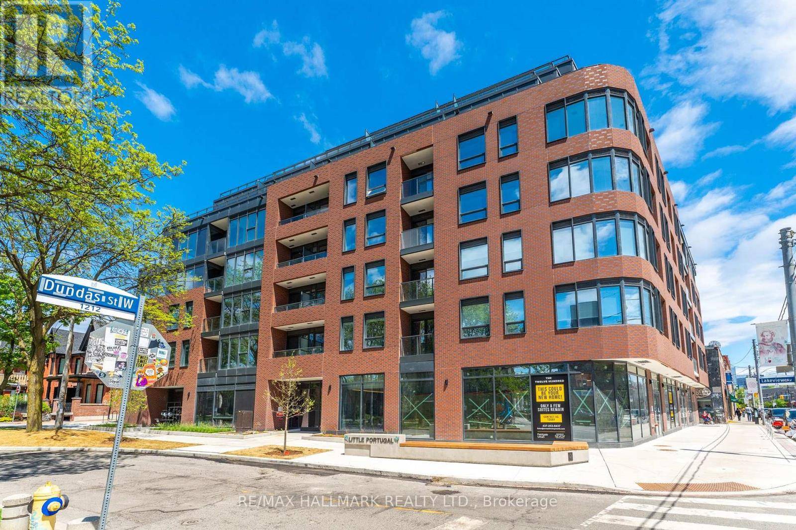 Toronto (trinity-bellwoods), ON M6J0H3,5 Lakeview AVE #402