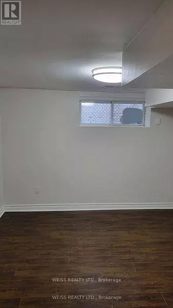 Toronto (clanton Park), ON M3H1X6,76 Charleswood DR #Basement