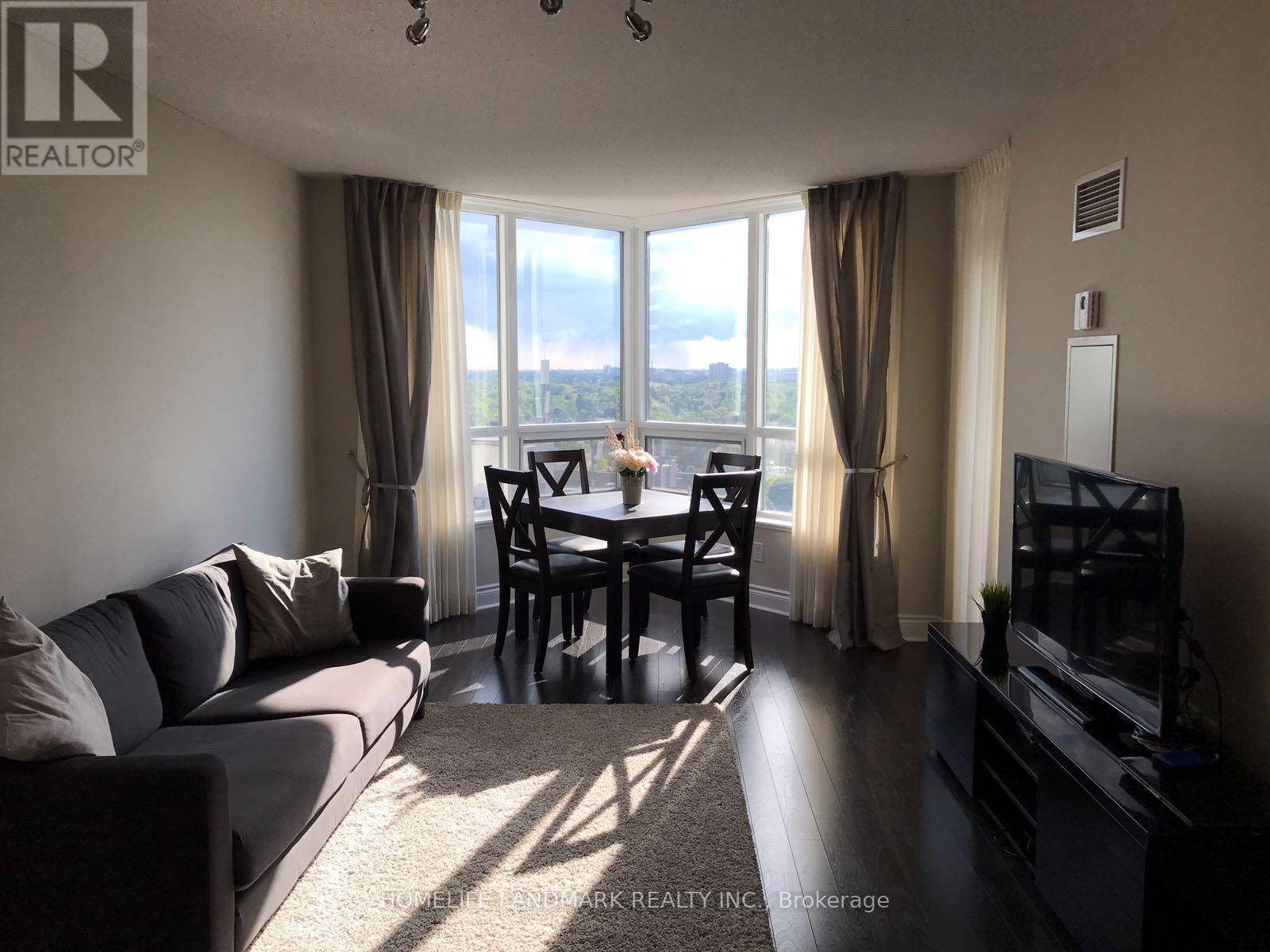 Toronto (willowdale East), ON M2N0C1,500 Doris AVE #1628