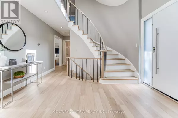 Toronto (st. Andrew-windfields), ON M2L2E5,56 MAGPIE CRESCENT