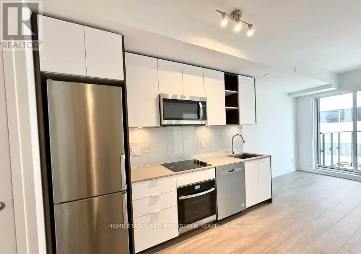 Toronto (waterfront Communities), ON M5V0W9,543 Richmond ST West #933