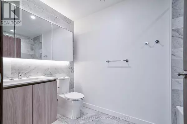 Toronto (waterfront Communities), ON M5V0N1,17 Bathurst ST #3505