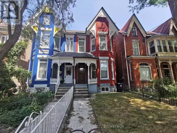 35 BORDEN STREET, Toronto (university), ON M5S2M8