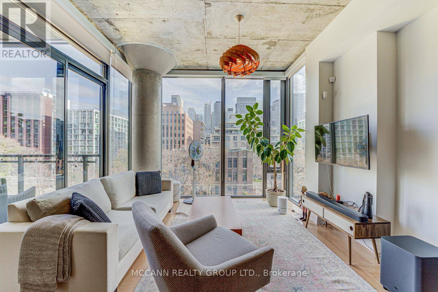 10 Morrison ST #604, Toronto (waterfront Communities), ON M5V2T8