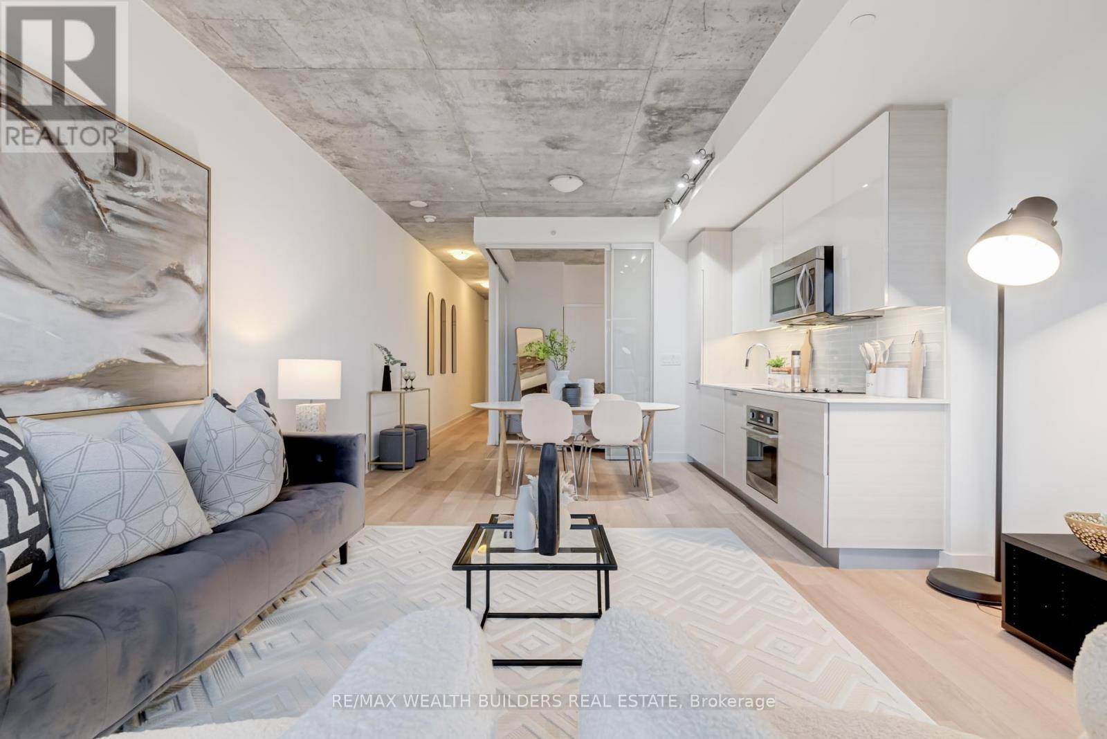 Toronto (waterfront Communities), ON M5T2W5,210 Simcoe ST #1706