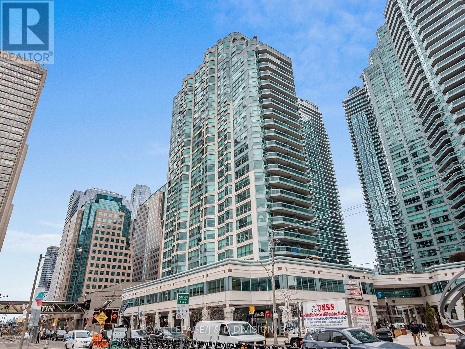 10 Queens Quay West #706, Toronto (waterfront Communities), ON M5J2R9