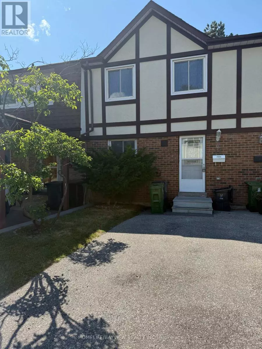 Toronto (parkwoods-donalda), ON M3A3M7,12 Crab Appleway WAY #6