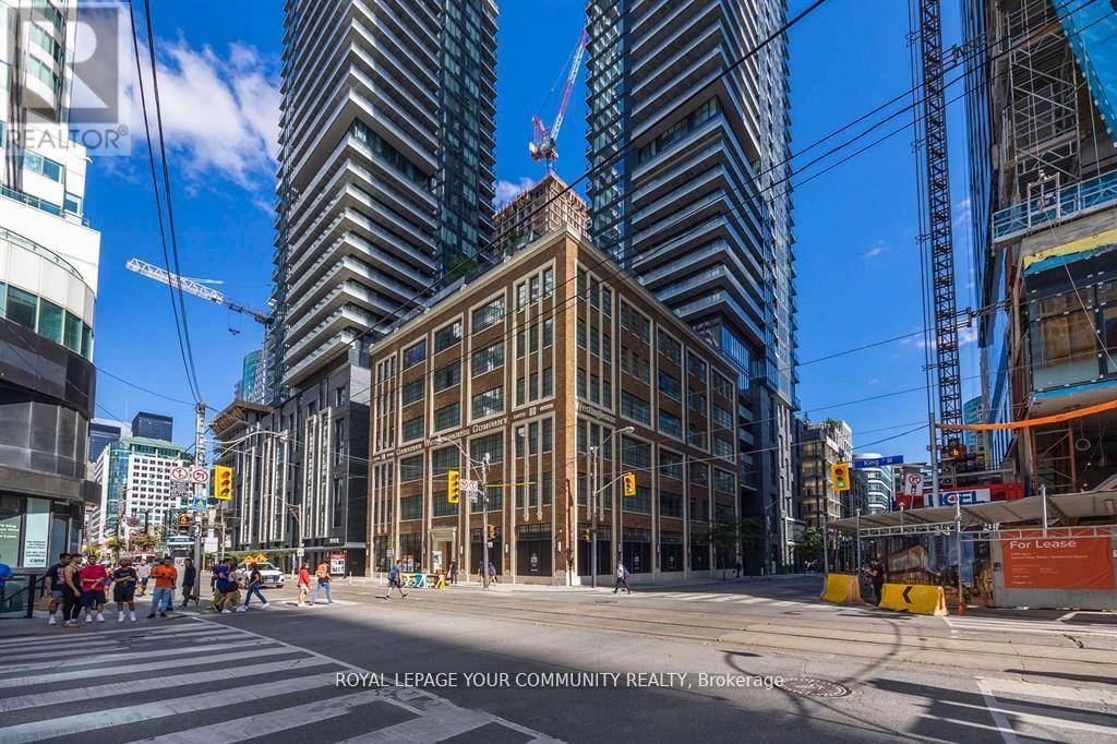 125 BLUE JAYS WAY #1002, Toronto (waterfront Communities), ON M5V0N5
