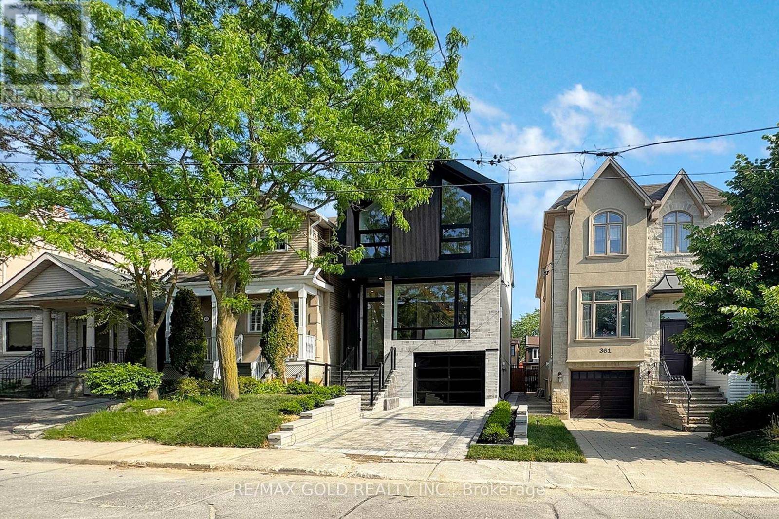 Toronto (bedford Park-nortown), ON M5M1N2,359 CRANBROOKE AVENUE