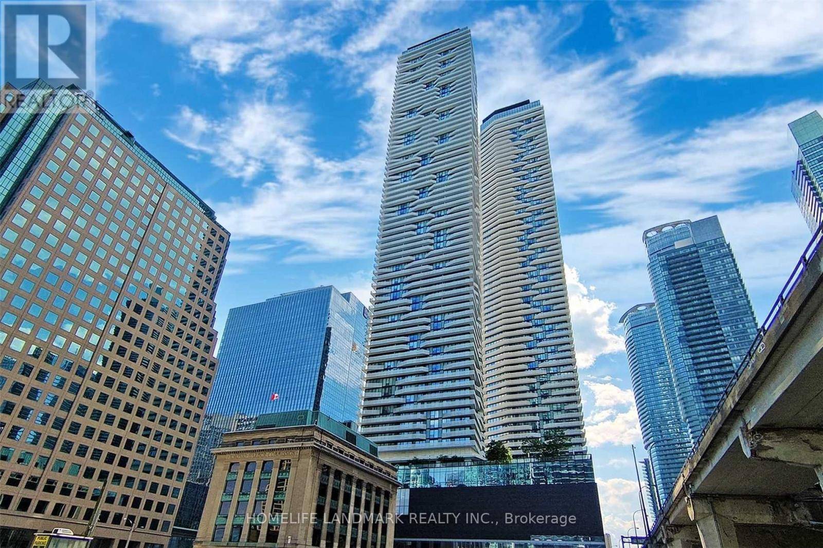 100 Harbour ST #5004, Toronto (waterfront Communities), ON M5J0B5