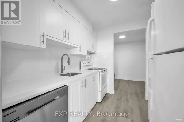 Toronto (victoria Village), ON M4A2S3,45 Sunrise AVE #907