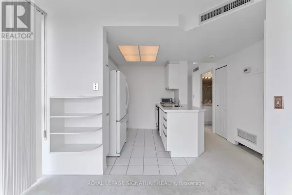 Toronto (banbury-don Mills), ON M3C3N4,7 Concorde PL #2509