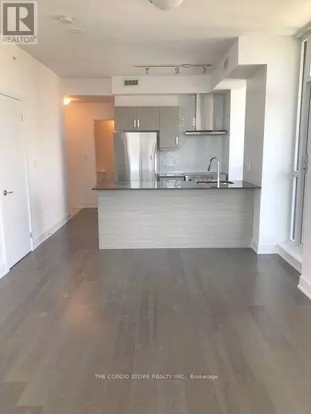 Toronto (humewood-cedarvale), ON M5P3G9,1486 Bathurst ST #1103