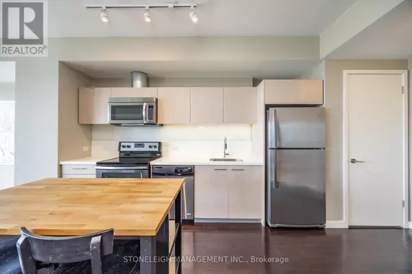 Toronto (waterfront Communities), ON M5A3L7,390 Cherry ST #1408