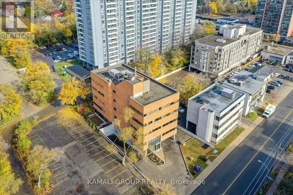 Toronto (newtonbrook West), ON M2M4C4,30 Drewry AVE #204