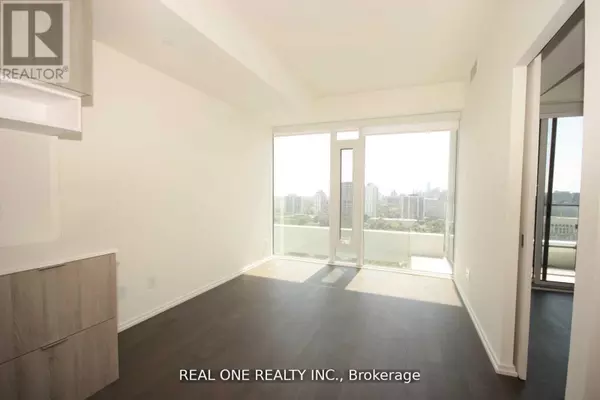 Toronto (mount Pleasant West), ON M4S0B1,5 Soudan AVE #2502