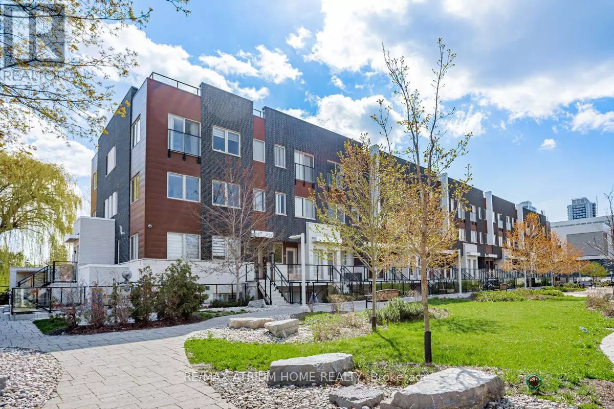 Toronto (bayview Village), ON M2K0E8,780 Sheppard AVE East #18