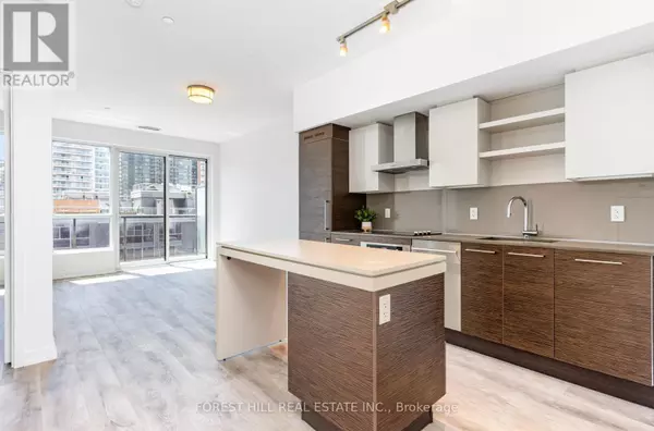 Toronto (niagara), ON M6K0B4,1030 King ST #1039