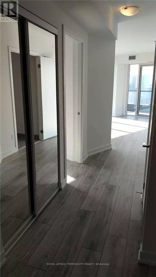 Toronto (cabbagetown-south St. James Town), ON M4Y0H5,159 Wellesley ST East #2908