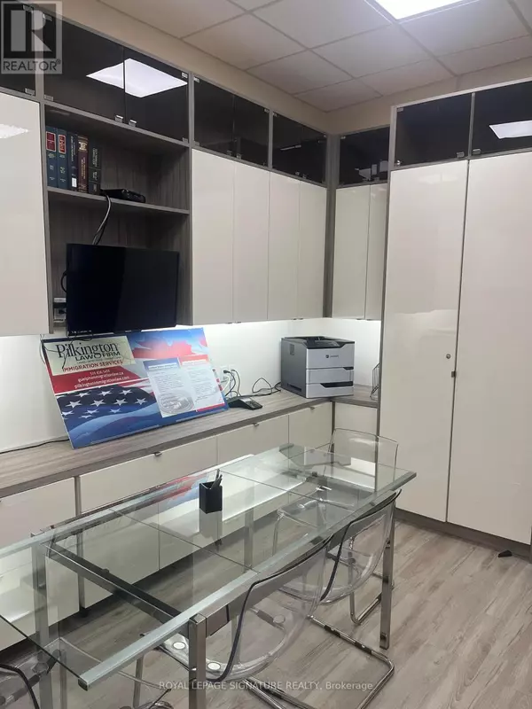 Toronto (willowdale West), ON M2N0J6,4750 Yonge ST #356