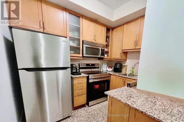 Toronto (willowdale East), ON M2N7K3,60 Byng AVE #1315