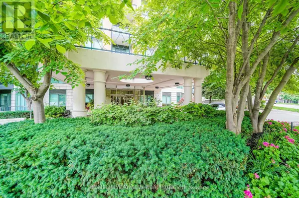 Toronto (st. Andrew-windfields), ON M2P2G1,11 William Carson CRES #618
