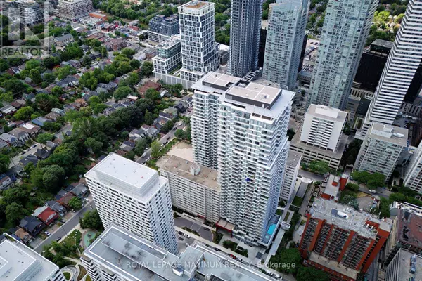 Toronto (mount Pleasant East), ON M4S3A4,50 Dunfield AVE #719