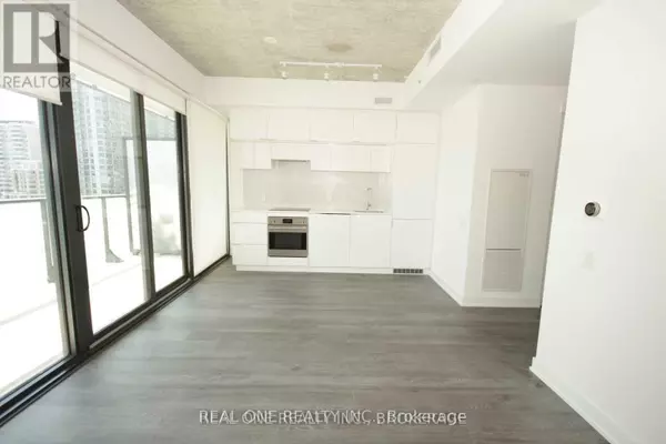 Toronto (mount Pleasant West), ON M4P0C6,185 Roehampton AVE #1411