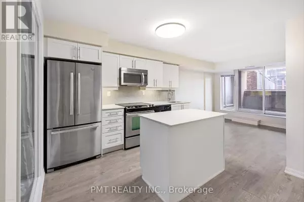 Toronto (niagara), ON M6K3R8,125 Western Battery RD #209