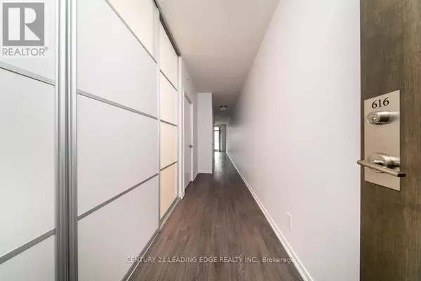 Toronto (little Portugal), ON M6J0B1,68 Abell ST #616