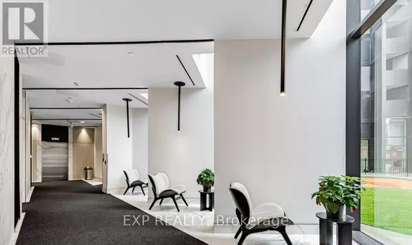 Toronto (clanton Park), ON M3H0E3,30 Tretti WAY #1018