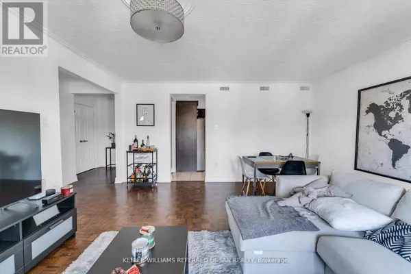 Toronto (oakwood Village), ON M6C3P9,314 Atlas AVE #Main