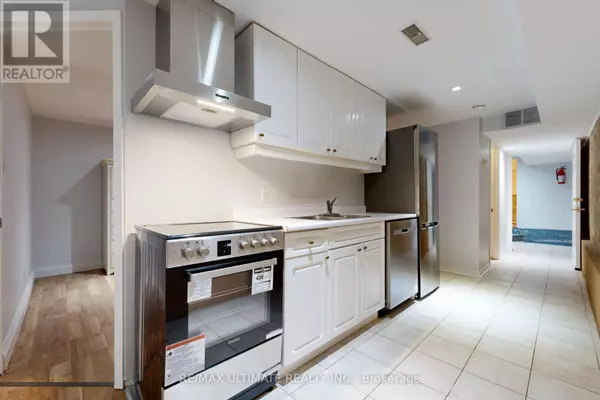 Toronto (yonge-eglinton), ON M5P2H8,470 Oriole Pkwy #Apt 5