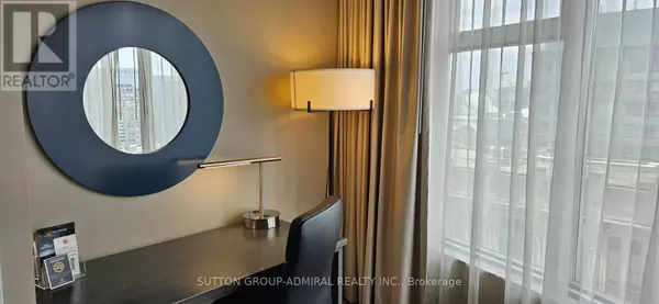 Toronto (bay Street Corridor), ON M5H1A1,1 King ST West #2007