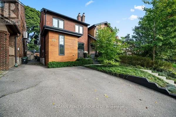 Toronto (lawrence Park North), ON M5M1P3,88 BROOKDALE AVENUE