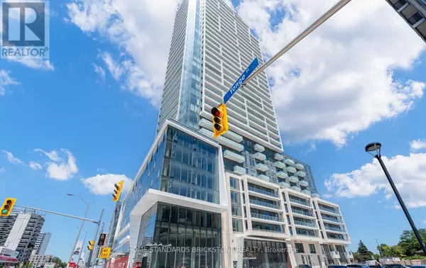 8 Olympic Gdn S DR #1011, Toronto (newtonbrook East), ON M2N0B9